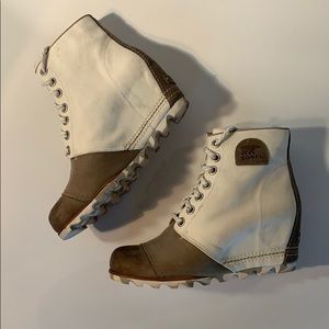 Sorel PDX Wedge Booties